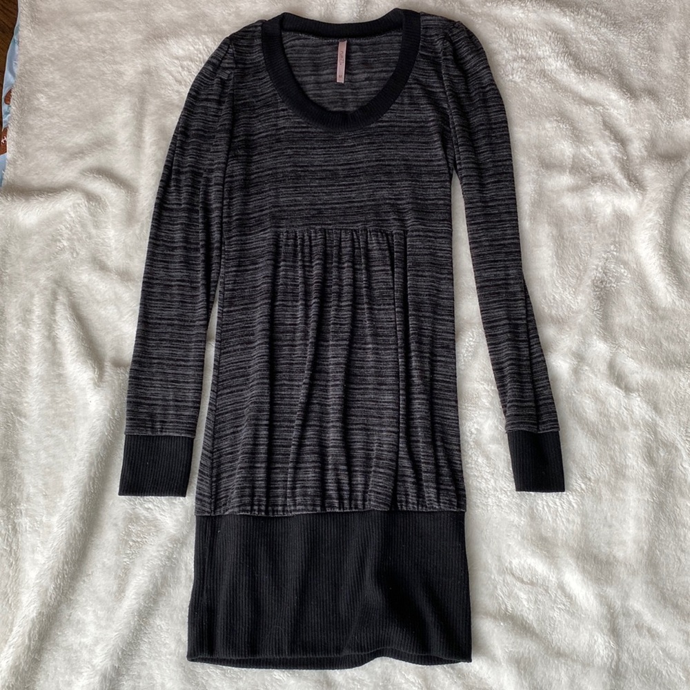Rue21 black tunic dress